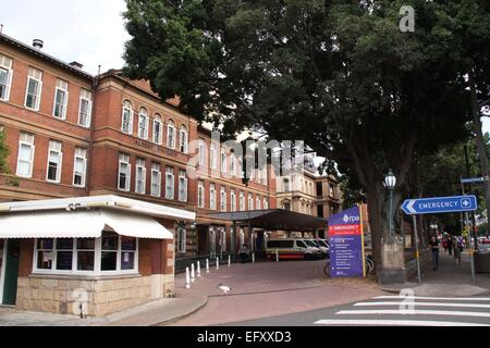 L'ingresso di emergenza presso il Royal Prince Alfred Hospital (RPA) a Missenden Road, Camperdown a Sydney, in Australia. Foto Stock