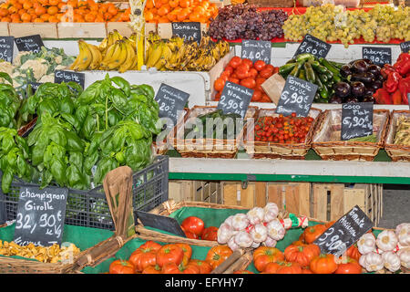 Street Market Sanary sur Mer Provenza Francia Foto Stock