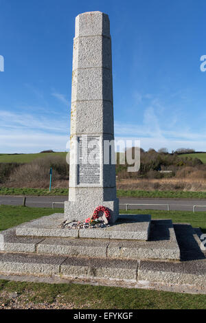 Vista pittoresca del Memoriale della Seconda guerra mondiale a Devon's Slapton Sands Beach. Foto Stock