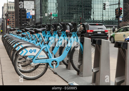Divvy è una bicicletta sistema di condivisione nel centro di Chicago, IL, Stati Uniti d'America Foto Stock