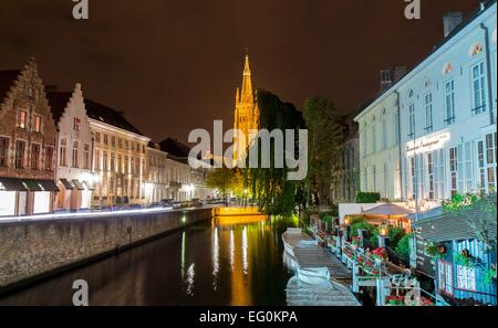 Belgio: Chiesa di Nostra Signora nel centro storico di Bruges. Foto dal 29 agosto 2015. Foto Stock