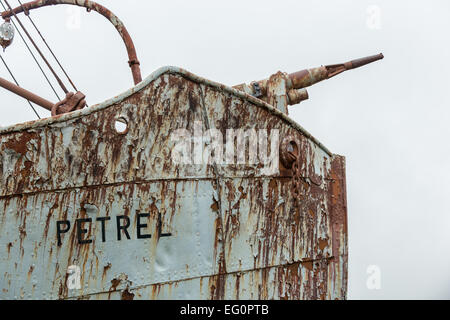 Pistola arpione sulla nave baleniera Petrel, con messa a terra a Grytviken stazione baleniera, Georgia del Sud Antartide Foto Stock