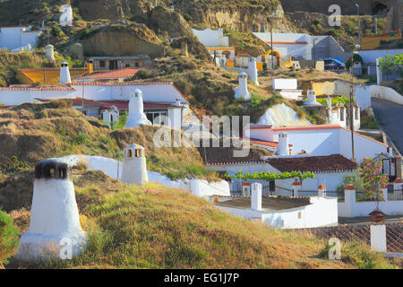 Grotte troglodite abitazione, Guadix, Andalusia, Spagna Foto Stock