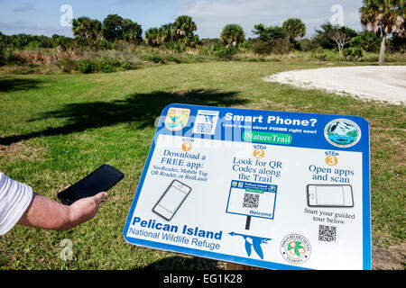 Sebastian Florida, North Hutchinson Orchid Island, Pelican Island National Wildlife Refuge, smartphone smartphone cellulare smart phone telefoni testing Foto Stock