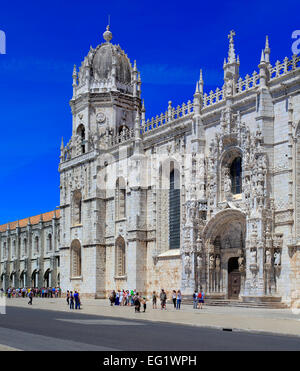 Il monastero di Jeronimos (Hieronymites monastero), Sud portale della chiesa di Santa Maria, Lisbona, Portogallo Foto Stock