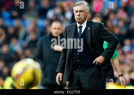 Madrid, Spagna. Xiv Feb, 2015. La Liag Football League. Real Madrid contro Deportivo La Coruna. Carlo Ancelotti allenatore del Real Madrid Credito: Azione Sport Plus/Alamy Live News Foto Stock