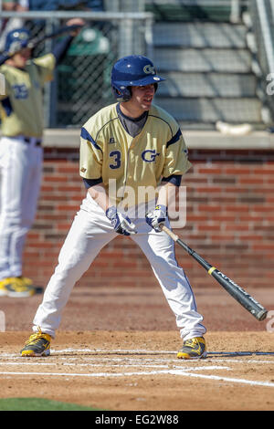 Atlanta, Georgia, Stati Uniti d'America. Xiv Feb, 2015. La doppia testata. Xiv Feb, 2015. La Georgia Tech giacche gialle ha ospitato la Fordham Rams a Russ Chandler Stadium di Atlanta in Georgia. Georgia Tech 2B Wade Bailey (3). Fordham sconfitto la Georgia Tech 9-4 nel primo gioco della doppia testata. Credito: csm/Alamy Live News Foto Stock