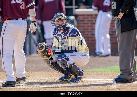 Atlanta, Georgia, Stati Uniti d'America. Xiv Feb, 2015. La doppia testata. Xiv Feb, 2015. La Georgia Tech giacche gialle ha ospitato la Fordham Rams a Russ Chandler Stadium di Atlanta in Georgia. Georgia Tech C A.J. Murray (9). Fordham sconfitto la Georgia Tech 9-4 nel primo gioco della doppia testata. Credito: csm/Alamy Live News Foto Stock