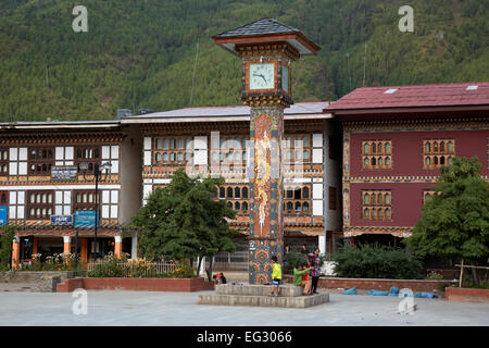 BU00134-00...BHUTAN - Clock Tower Square nel centro cittadino di Thimphu, la città capitale del Bhutan. Foto Stock