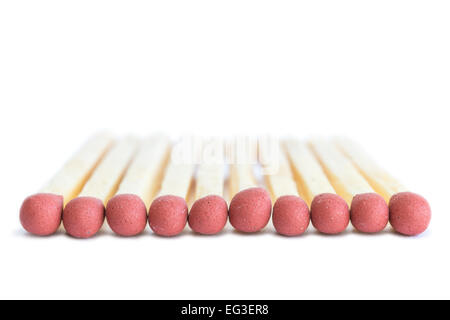 Primo piano di diverse partite visto dalla parte anteriore, isolato su sfondo bianco Foto Stock