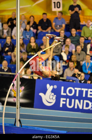 Sheffield, Regno Unito. 15 Feb, 2015. British Indoor Athletics Championship. Paul Walker a competere in Pole Vault. © Azione Sport Plus/Alamy Live News Foto Stock