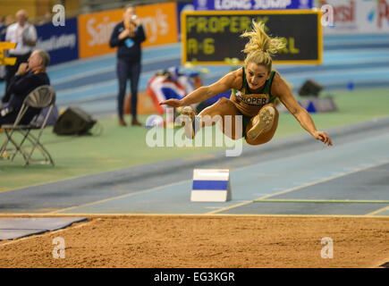 Sheffield, Regno Unito. 15 Feb, 2015. British Indoor Athletics Championship. Kelly corretto competere nel salto in lungo. © Azione Sport Plus/Alamy Live News Foto Stock