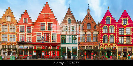 Natale Grote Markt square di Brugge, in Belgio. Foto Stock