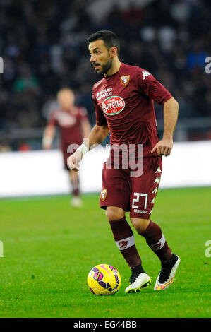 Torino, Italia. 15 Feb, 2015. Campionato di Serie A TIM 23 Round. Torino contro il Cagliari. Fabio Quagliarella sulla sfera Credito: Azione Sport Plus/Alamy Live News Foto Stock