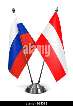 Russia e Austria - Bandiere in miniatura. Foto Stock