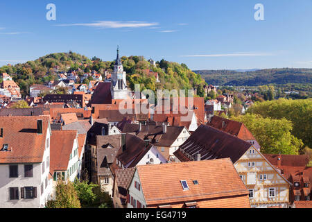 Città vecchia con la chiesa collegiata di Tubinga, Baden-Württemberg, Germania Foto Stock