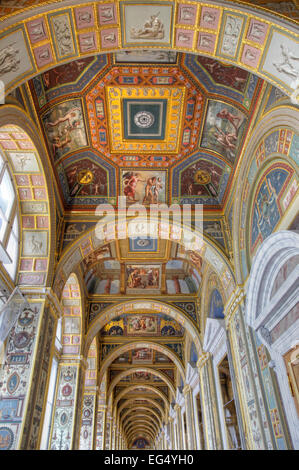 Le Logge di Raffaello al Museo Hermitage, San Pietroburgo, Russia Foto Stock