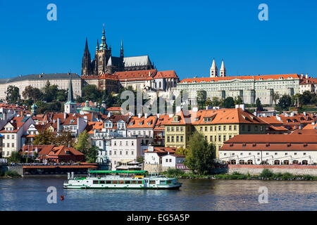 San Vito la Cattedrale e Castello di Praga Foto Stock