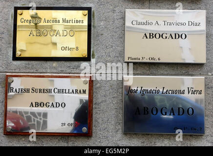 Piastre di nome al di fuori degli avvocati in uffici di Las Palmas de Gran Canaria Isole Canarie Spagna Foto Stock