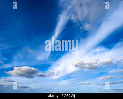 Cielo nuvoloso su Ramia bay - Isola di Gozo, Malta Foto Stock