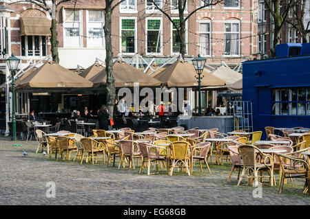 Tabelle sedersi fuori in Plein, Den Haag (L'Aia), l'Aia Foto Stock