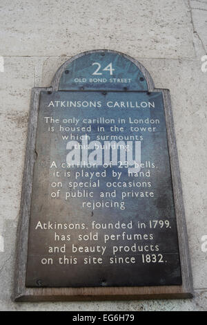 Placca a muro marcatura atkinsons carillon, Old Bond street a Londra, Inghilterra Foto Stock