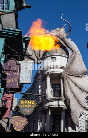 Viste del mondo di Wizarding di Harry Potter attrazione per gli Universal Studios in Florida. Foto Stock