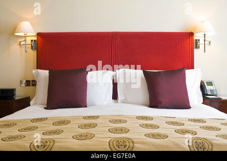 Interior shot del Langham Hotel di Londra, uno dei migliori alberghi a cinque stelle in città con una cena esclusiva e suites Foto Stock