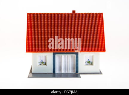 Immagine simbolica, home, casa, settore immobiliare, plastica modello di casa, Foto Stock