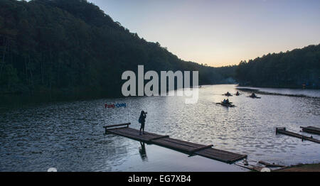 Bella Pang Ung Lago, Mae Hong Son, Thailandia Foto Stock