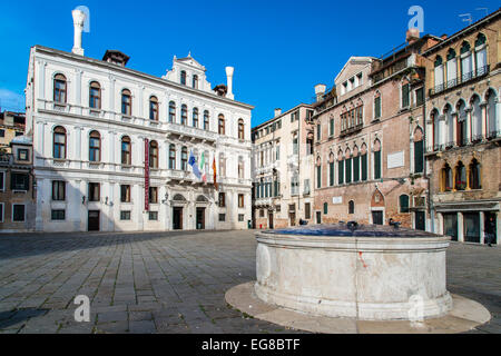 Palazzo Ruzzini Priuli situato in Campo Santa Maria Formosa square, Venezia, Veneto, Italia Foto Stock