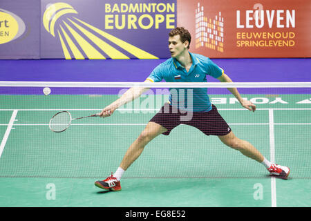 LEUVEN, Belgio, 14/02/2015. Badminton player Vladimir Malkov (Russia, nella foto) perde la sua partita contro Rajiv Ouseph (Inghilterra) nelle semifinali del misto europeo Campionati del Team in Leuven, 2015. Foto Stock