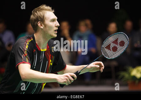 LEUVEN, Belgio, 14/02/2015. Badminton player Dieter Domke (Germania, nella foto) perde la sua partita contro Viktor Axlsen nelle semifinali del misto europeo Campionati del Team in Leuven, 2015. Foto Stock