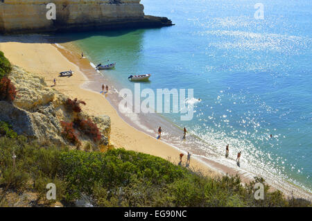 La spiaggia di Senhora da Rocha in Portogallo Foto Stock