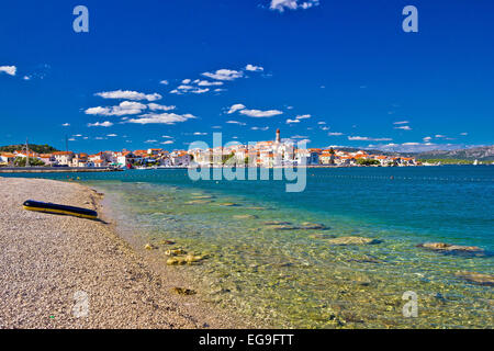 Costa adriatica città di Betina sull'isola di Murter, Croazia Foto Stock