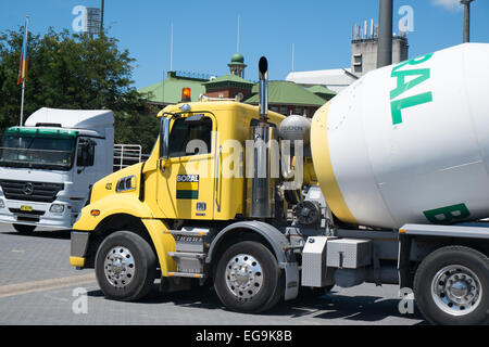 Boral Ready mix concrete Vehicle a Sydney, australia, Boral è il più grande fornitore di materiali da costruzione dell'Australia Foto Stock