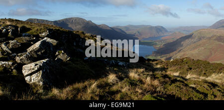 Buttermere da Fleetwith Pike alto stile Ridge Buttermere Mellbreak e Loweswater Foto Stock