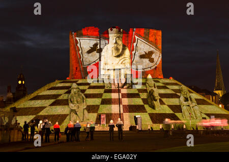 Illuminare York 2013 presso la Torre di Clifford e il Museo Giardini. Foto Stock