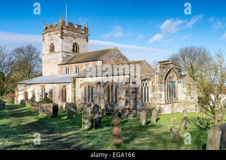 St Helen e la chiesa di Santa Croce Sheriff Hutton Foto Stock