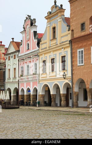 Case rinascimentali nella piazza principale di Telc, Repubblica Ceca Foto Stock