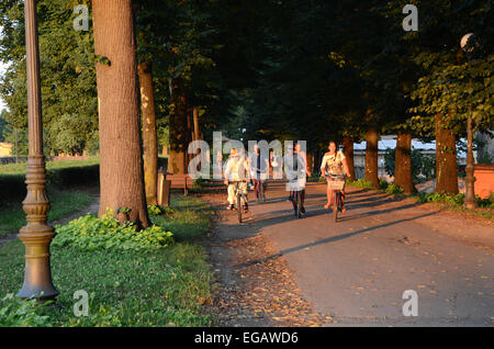 Le mura della città Lucca Italia Italy Foto Stock