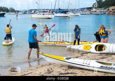 Il kayak club di Sydney si trova presso lo Spit sul porto centrale di Sydney, dove è possibile acquistare o noleggiare barche, NSW, Australia Foto Stock