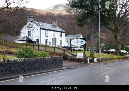 Il Village Inn a Arrochar, Dunbartonshire, Scozia Foto Stock