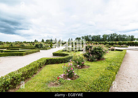 Giardini di rose, Rundale Palace Museo e Parco, Lettonia Foto Stock