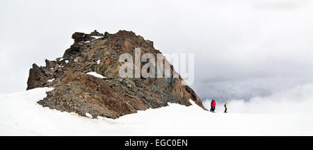 Sci vertice di montagna nelle Alpi, Alto Adige panorama Foto Stock