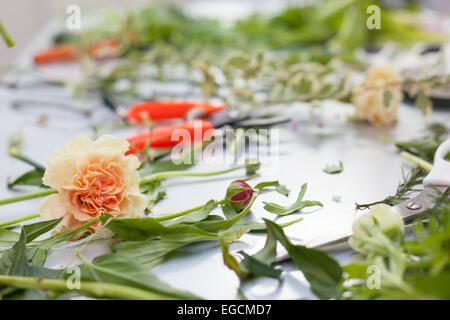 Fioraio del processo di lavoro. Foto concettuale. officina Foto Stock