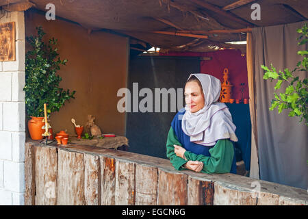 Priscos, Portogallo. Più Grande Presepe vivente in Europa. Piccolo negozio che vende i prodotti tradizionali della regione. Vedere Ulteriori informazioni Foto Stock