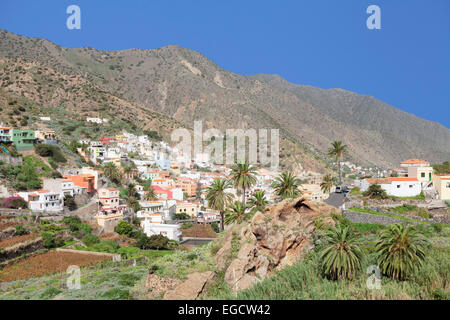 Vista del villaggio di Vallehermoso, La Gomera, isole Canarie, Spagna Foto Stock