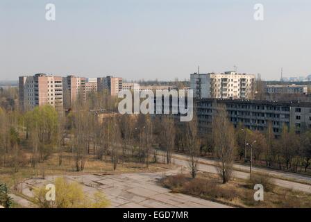 Venti anni dall'incidente nucleare di Chernobyl, il pripjat città abbandonate Foto Stock