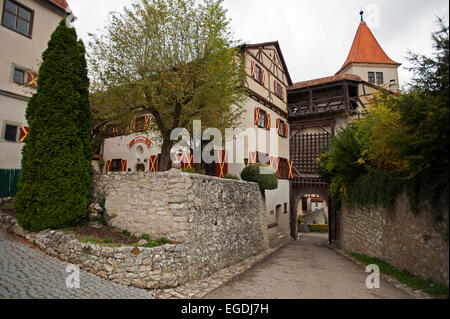 Dentro le mura del castello, Harburg, Svevia, Baviera, Germania Foto Stock